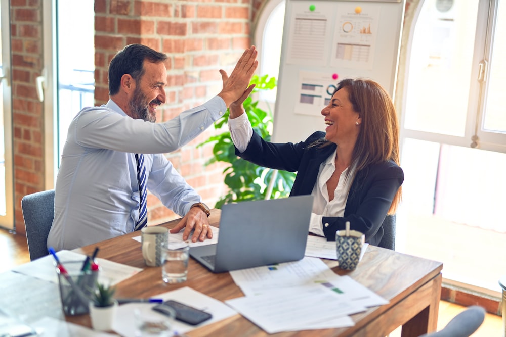 Consultoria corporativa em escritório